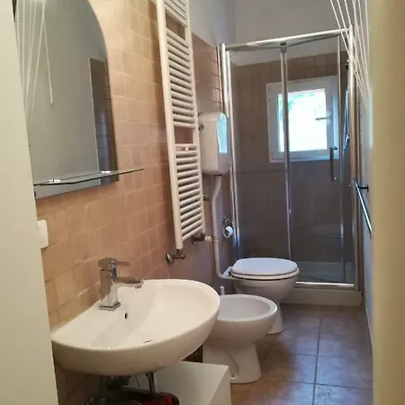 アパート Pisolo Nuovo Vicino All'ospedale Sant'orsola *