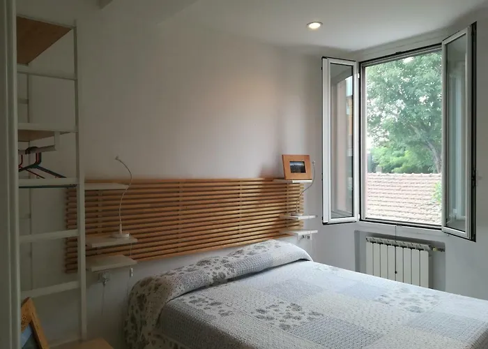 Pisolo Nuovo Vicino All'ospedale Sant'orsola شقة *